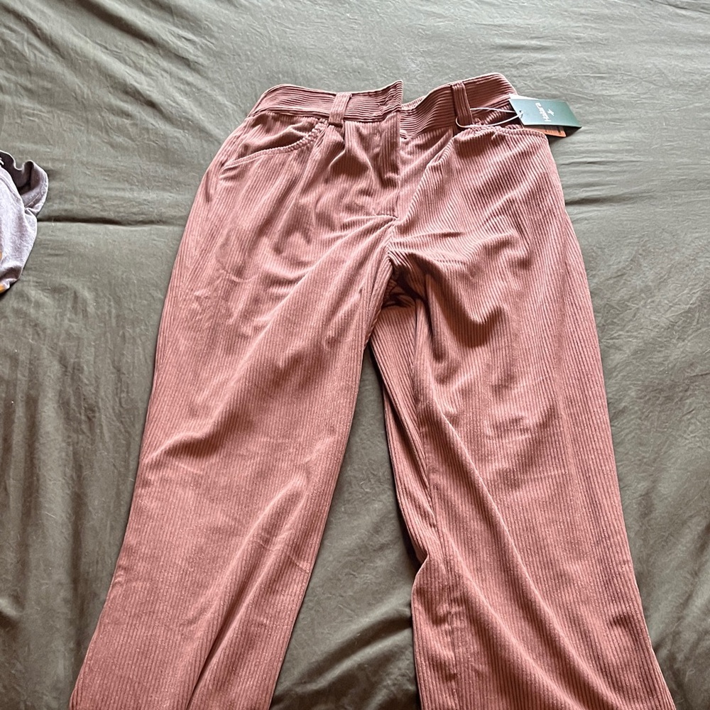 Stylish Corduroy Pants in Tan